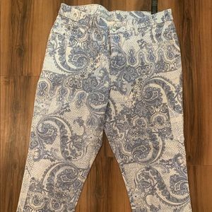 Chico's Blue and White Patterned Ankle Jeans